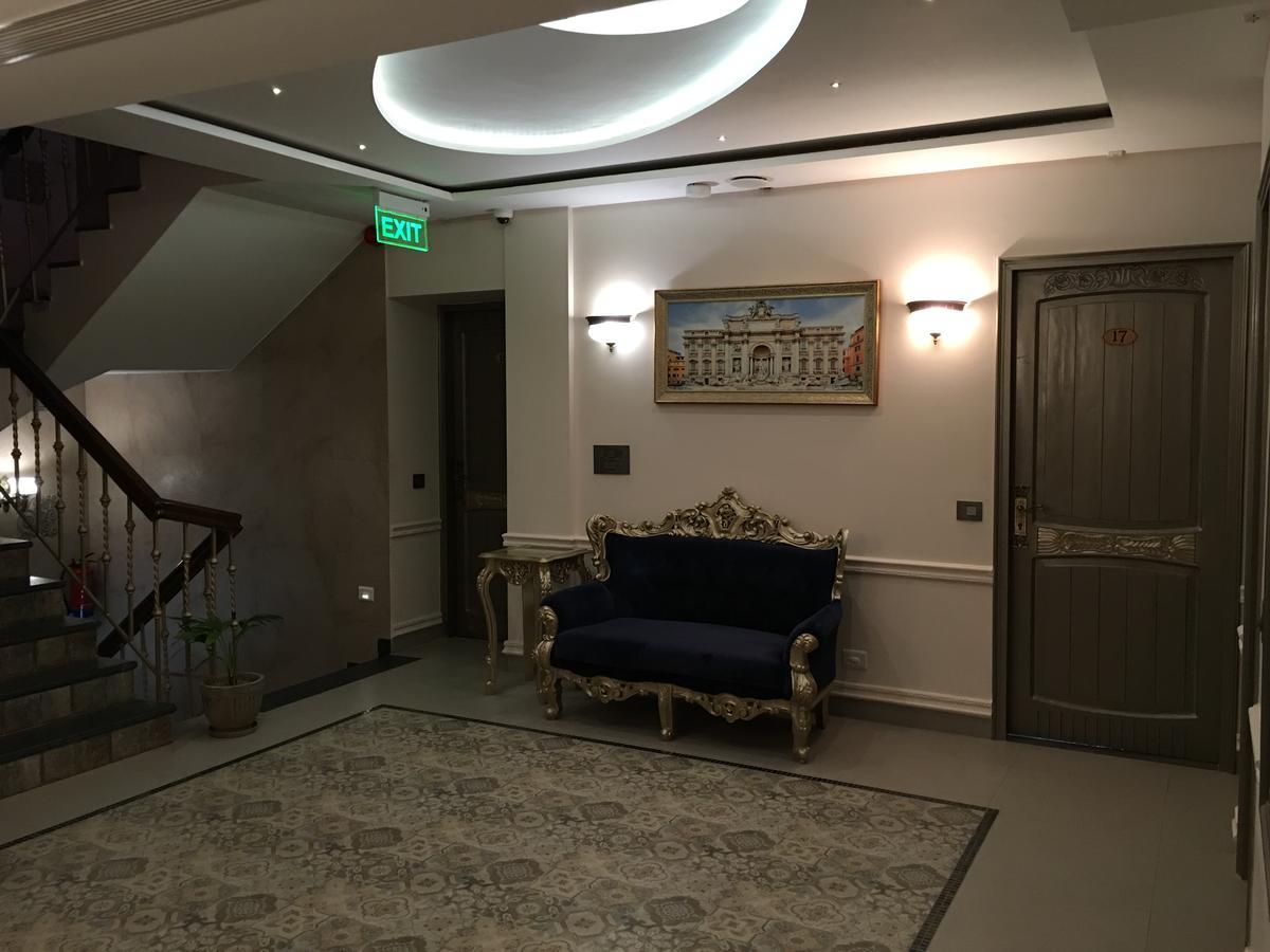Hotel Posh Чандигарх Экстерьер фото